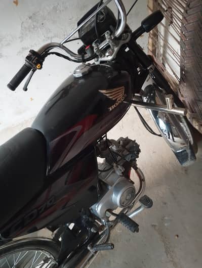 Honda cd 70