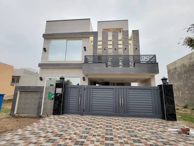 House for sale in bahria town orchard