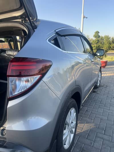 Honda Vezel 2016