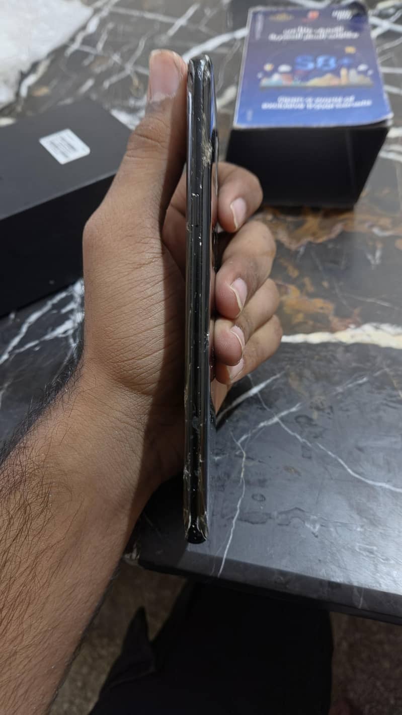 Samsung S8 Plus 5