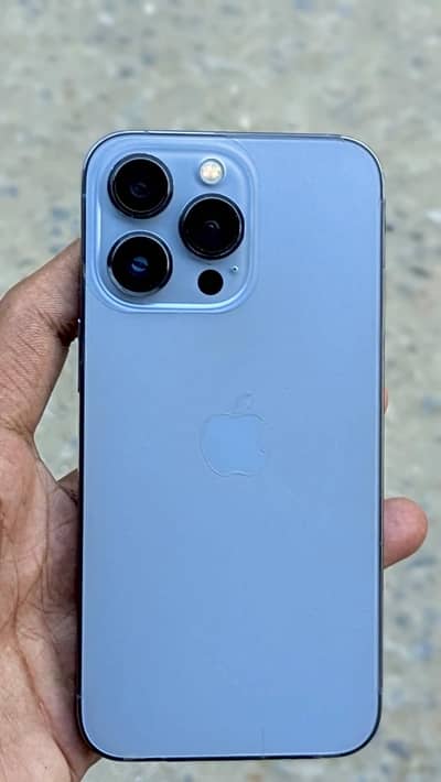 Apple iPhone 13 Pro