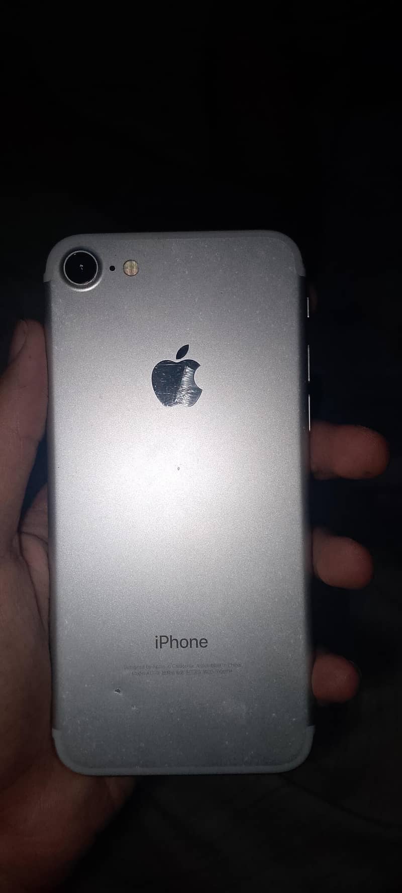 Apple iPhone 7 1