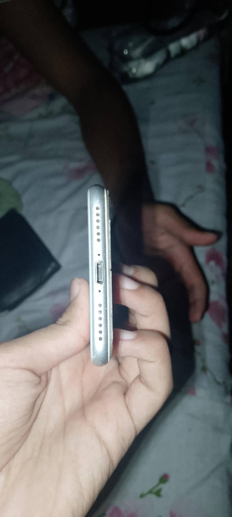 Apple iPhone 7 5