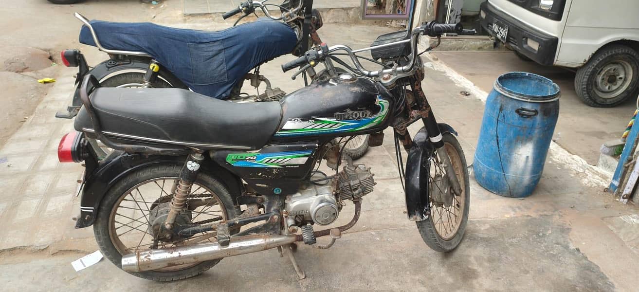 unique CD 70cc 0