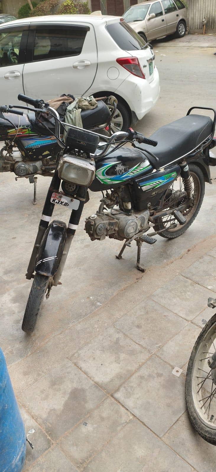 unique CD 70cc 1
