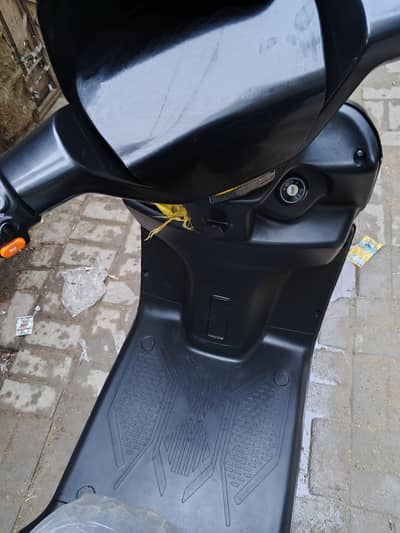 revoo A12
