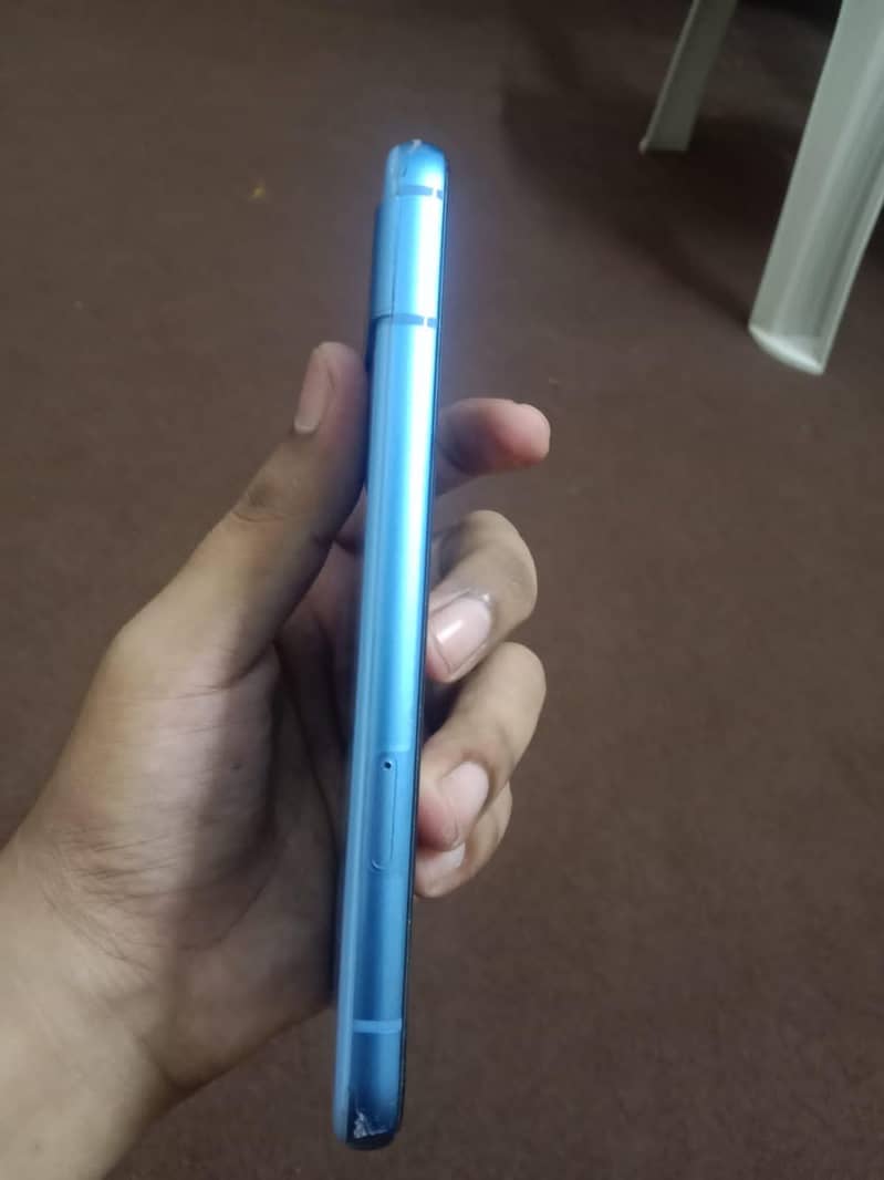 Google Pixel 8a 4