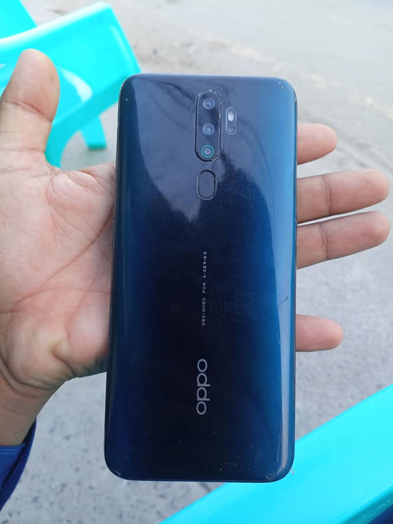 OPPO A9 0