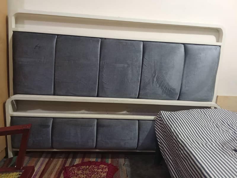 Iron bed 3