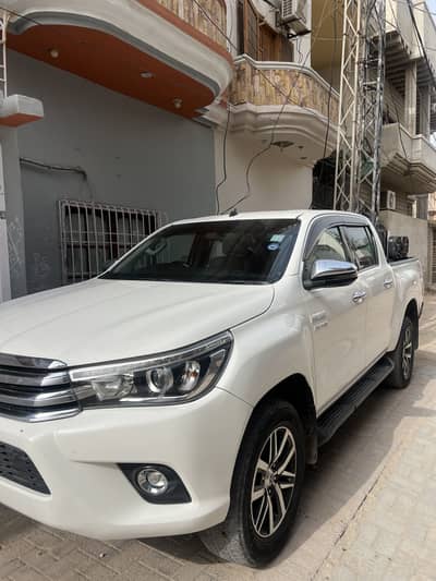 Urgent Sell Toyota Revo 2019 model b2b genuine