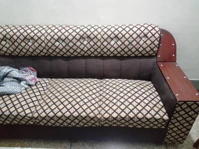 7 seater sofa set in good condition