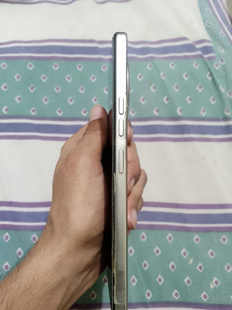 Tecno camon 30 3