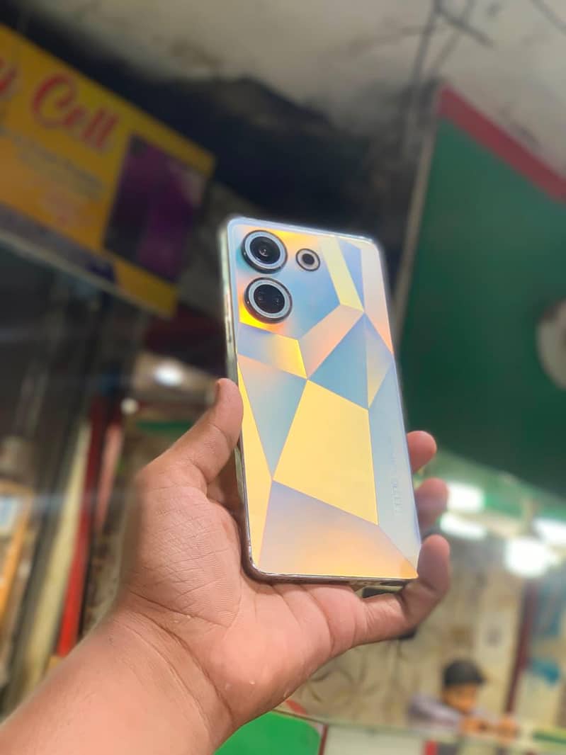 Tecno CAMON 20 2