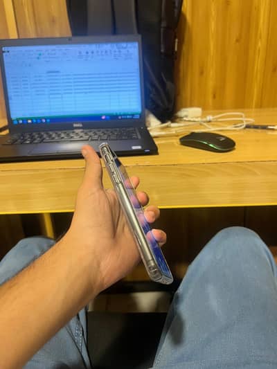 Apple iPhone 11 10/10 condotion 89 helth