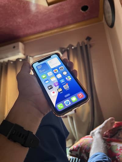 Apple iPhone XR