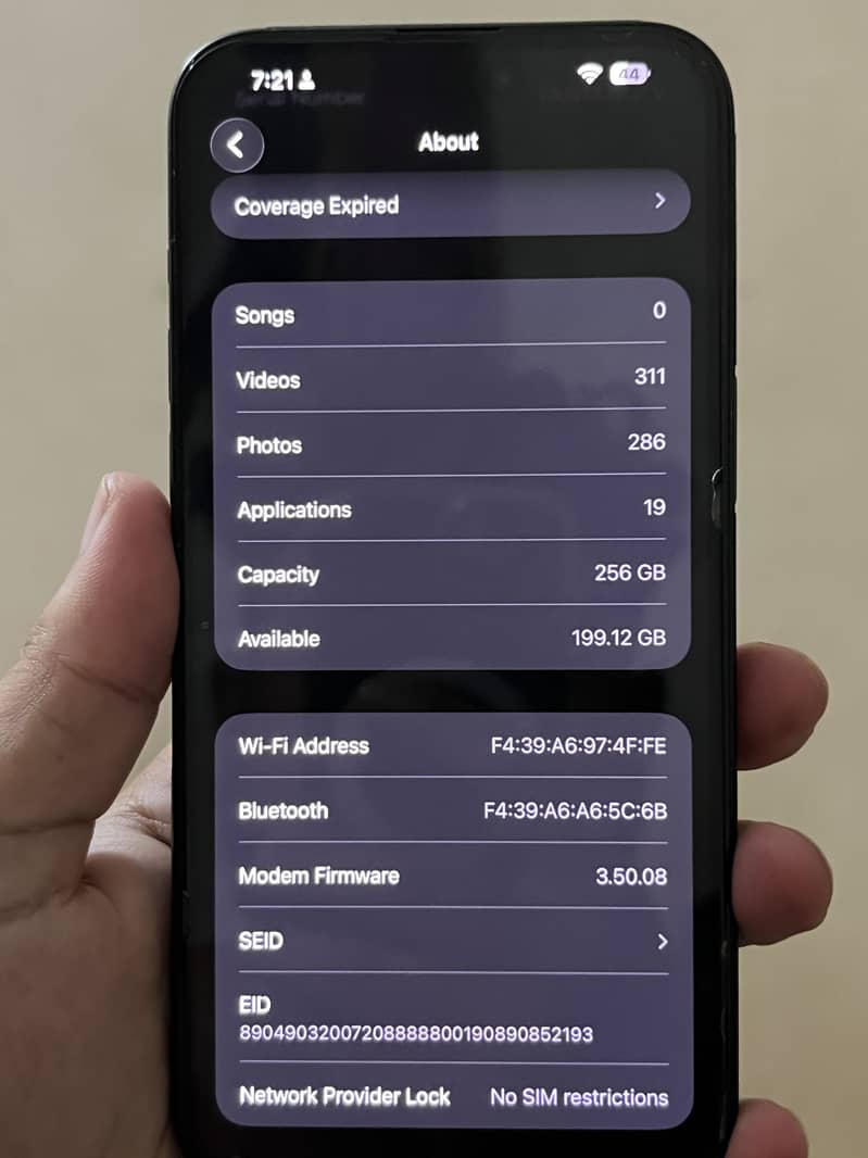Apple iPhone 15 Pro Max 4