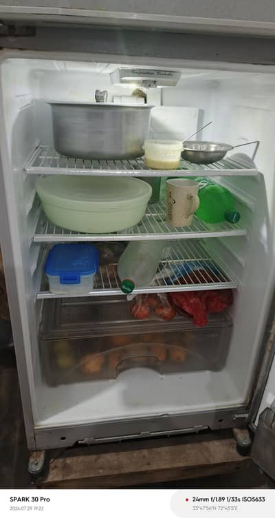 Dawlance median size freezer