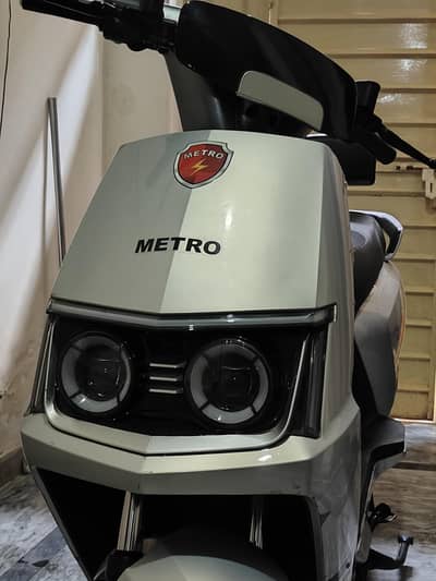 metro M6
