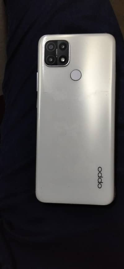 OPPO A15 / 4GB - 64 GB