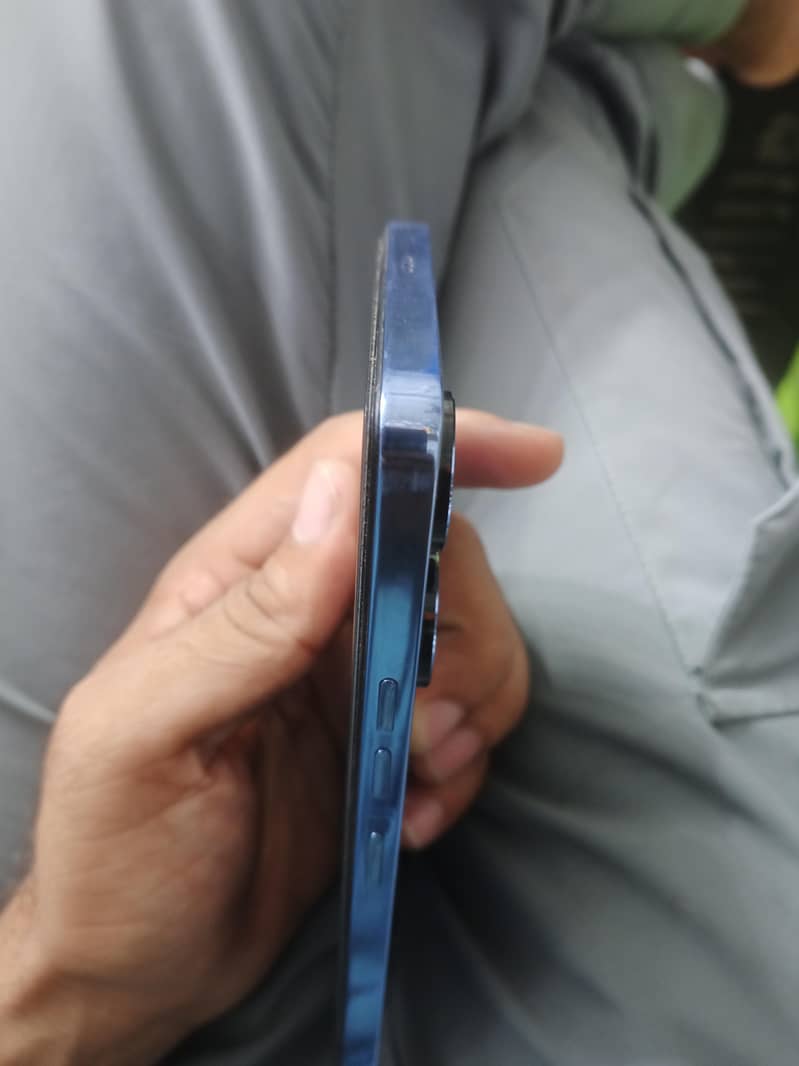 Tecno CAMON 20 2