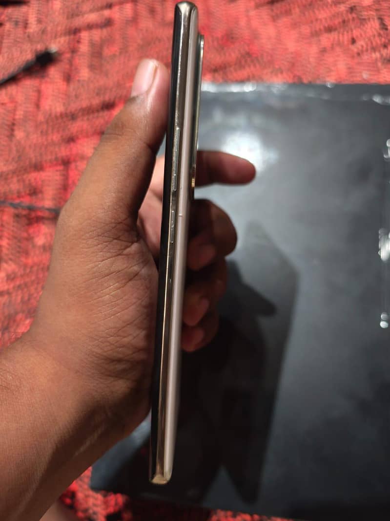 Infinix Zero 30 4