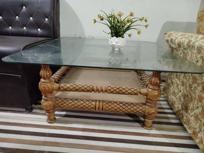 sale of seven seater sofa,  Chanuti central table,