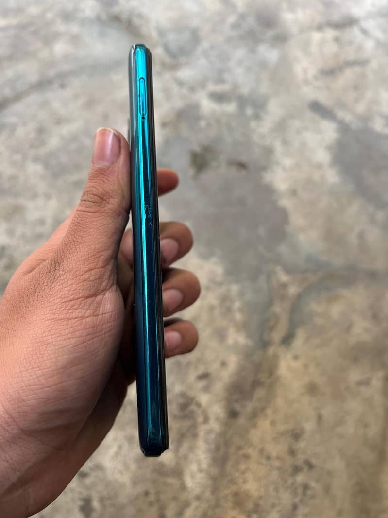 Dcode Bold 7
