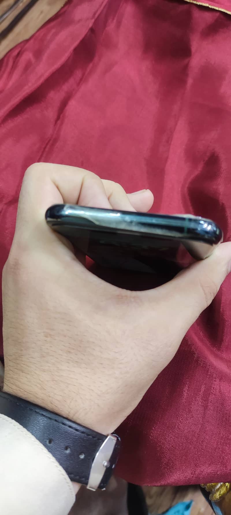 Apple iPhone 11 Pro 2