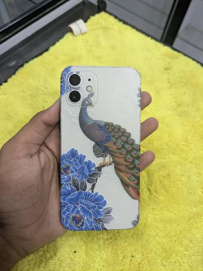 Apple iPhone 12