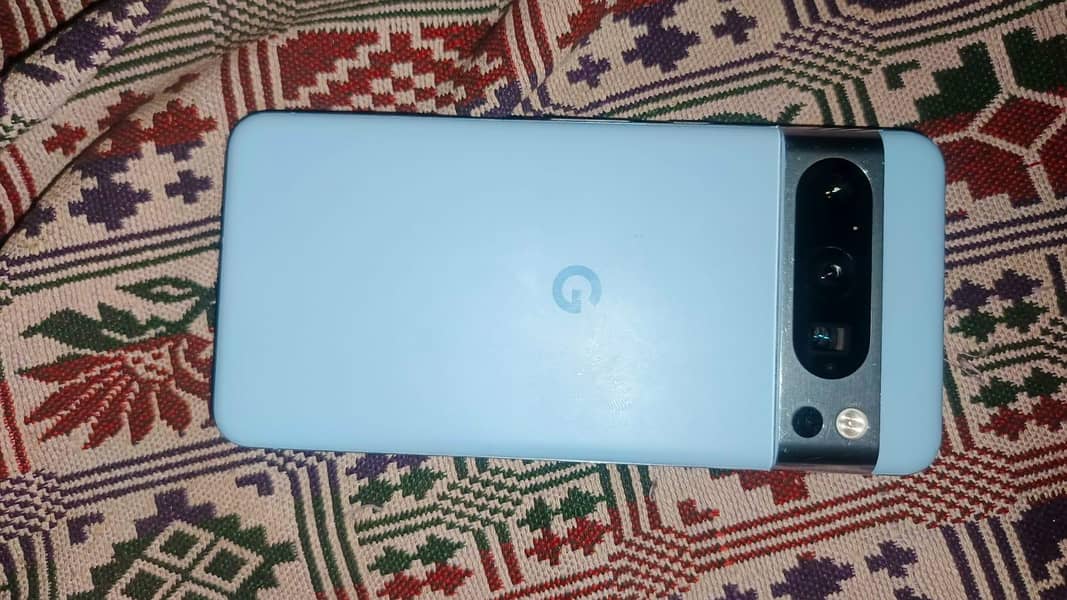 Google Pixel 8 Pro 1