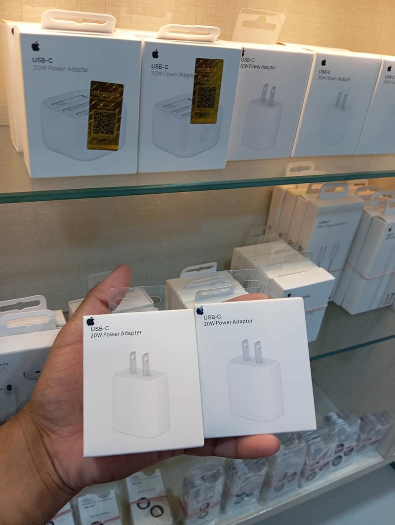 iPhone Adapter 1
