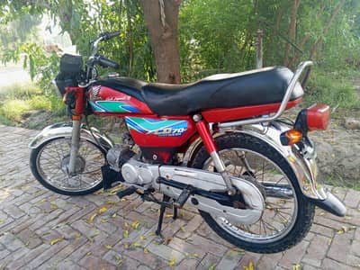 honda cd 70 urgent sale price almost finl (03236350950))