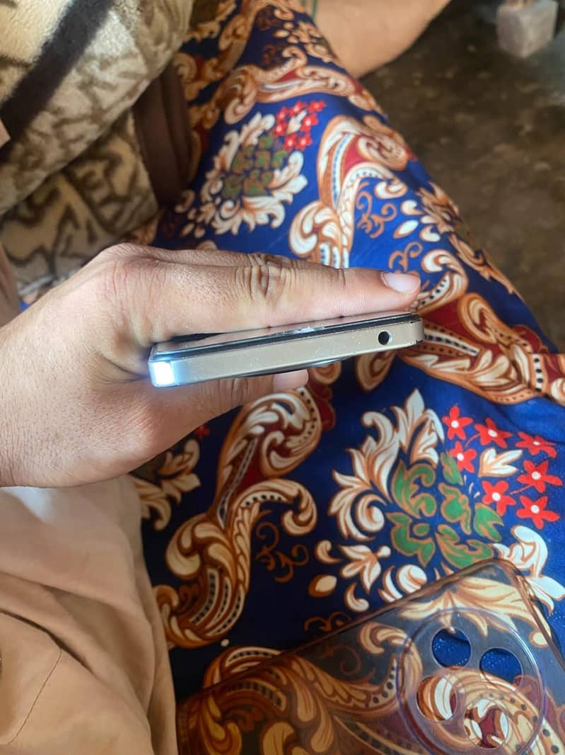 Xiaomi POCO C75 1