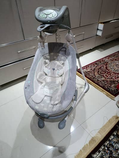 Baby swing