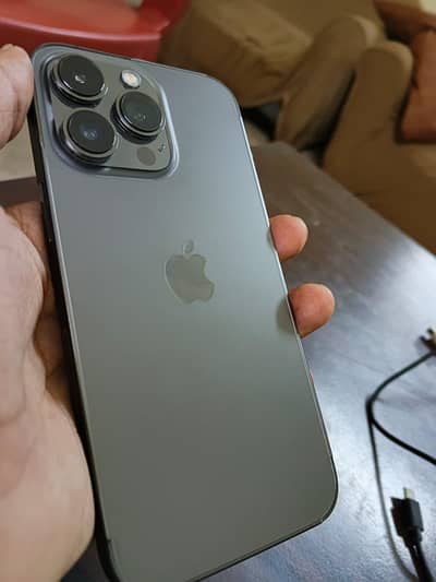 Apple iPhone 13 Pro