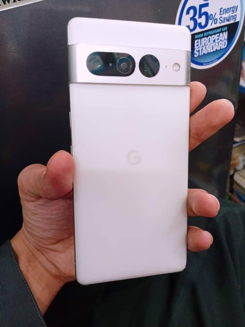 Google Pixel 7 Pro 2