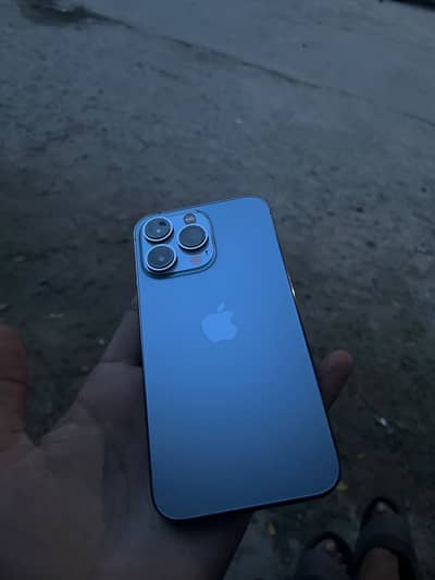 Apple iPhone 13 Pro
