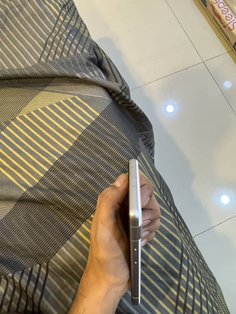 Google Pixel 7a 1
