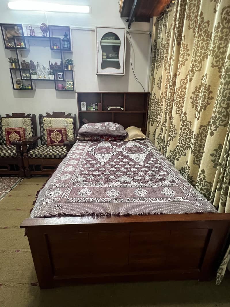 2 single beds + Dressing 0