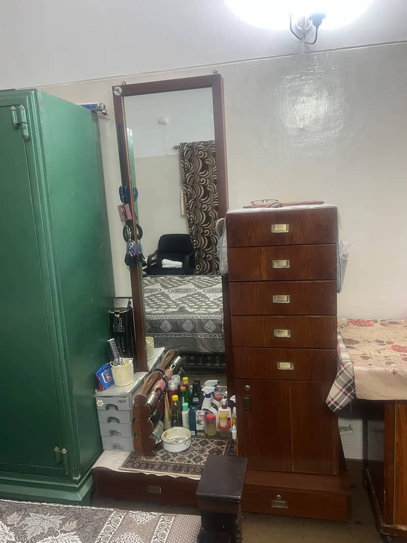2 single beds + Dressing 2