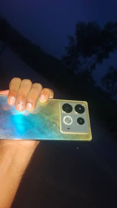 Infinix Note 40