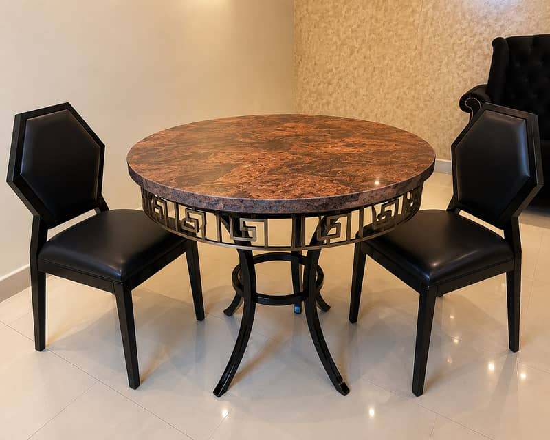 2PRESON ROUND DINING TABLE 1