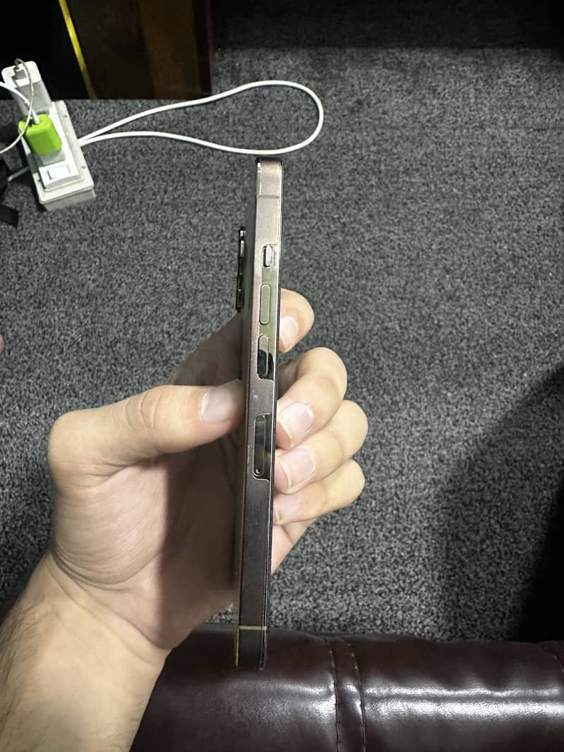 Apple iPhone 13 Pro 5