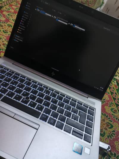 HP elitebook 840 G5