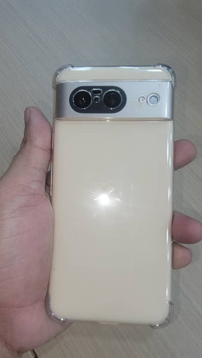 Google Pixel 8