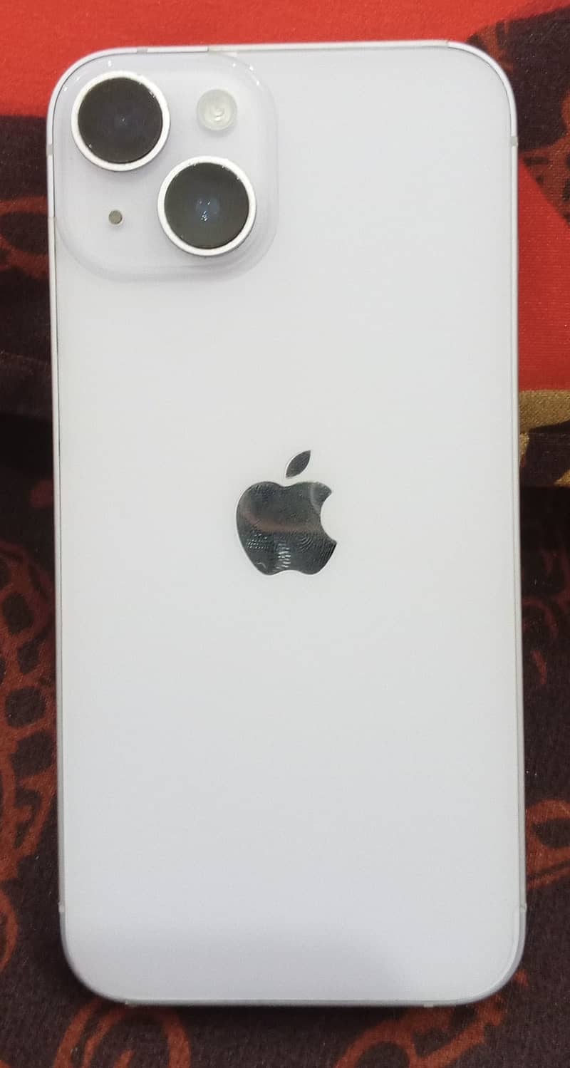 Apple iPhone 14 4