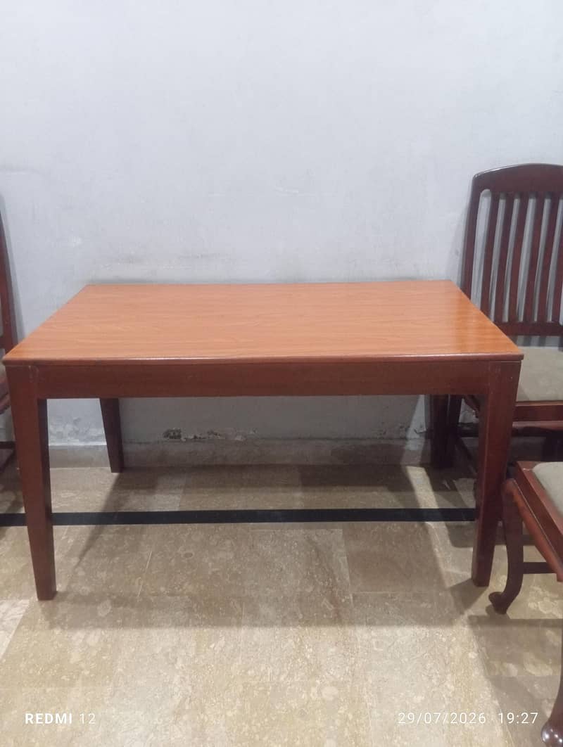 Dining table 4