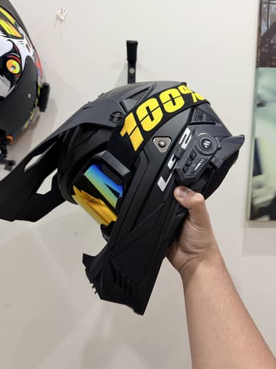 Ls2 mx708 Matt Black
