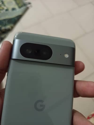 Google Pixel 8