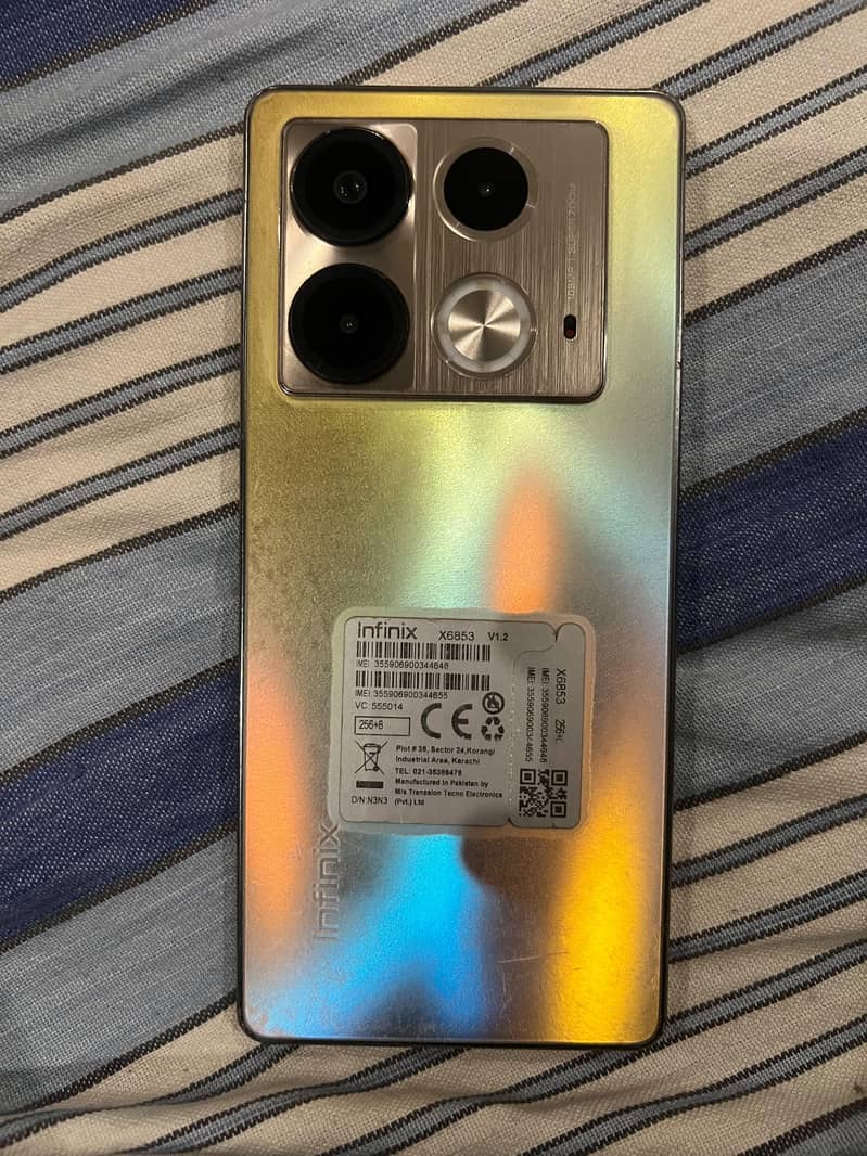 Infinix Note 40 4